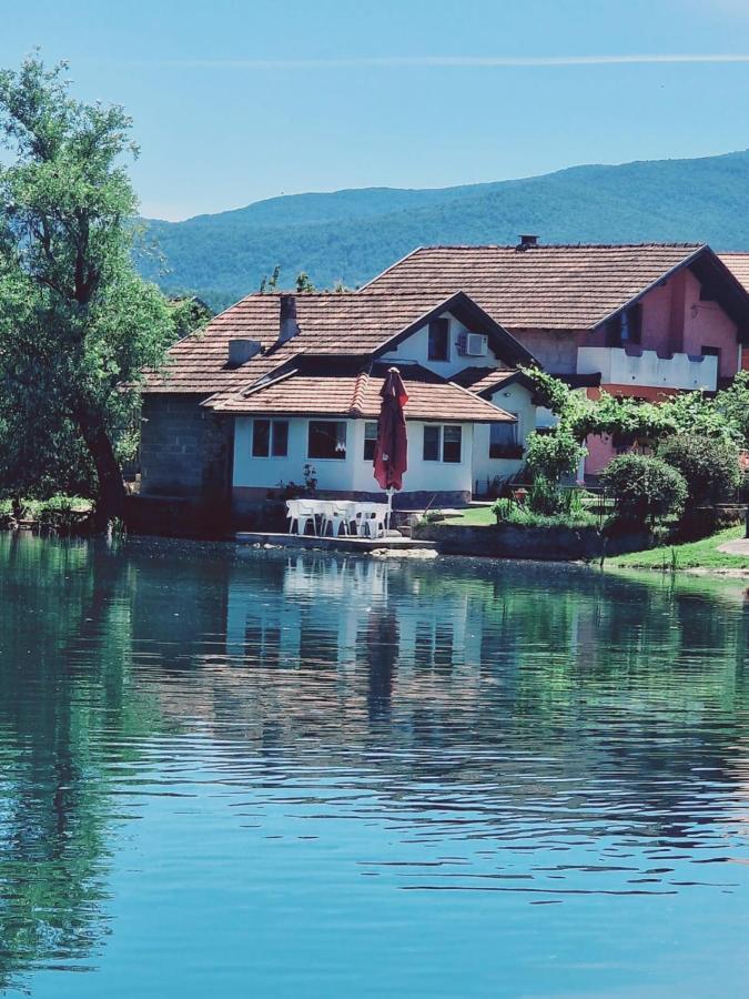 Kuca Za Odmor Susnjar Villa Ripac Kültér fotó