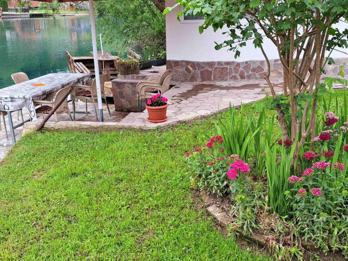 Kuca Za Odmor Susnjar Villa Ripac Kültér fotó