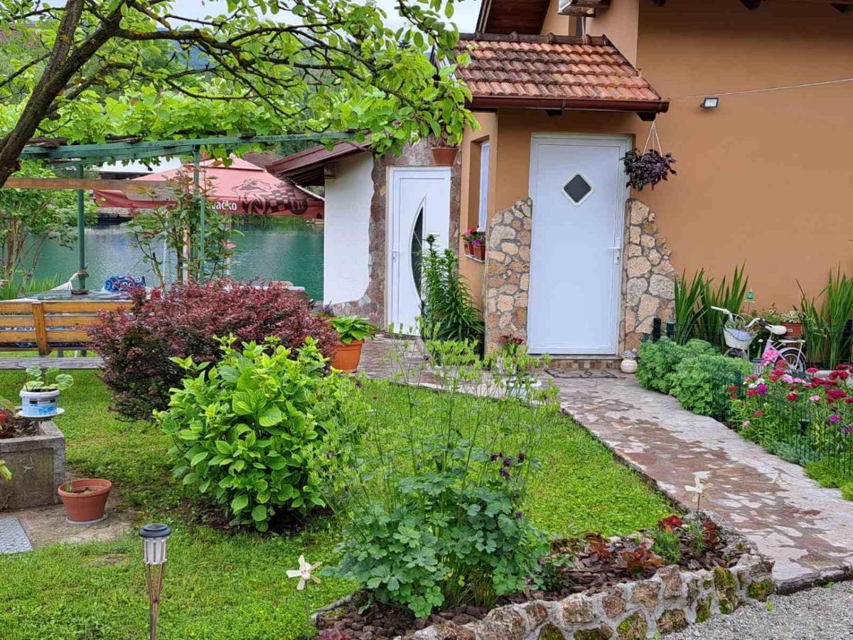 Kuca Za Odmor Susnjar Villa Ripac Kültér fotó