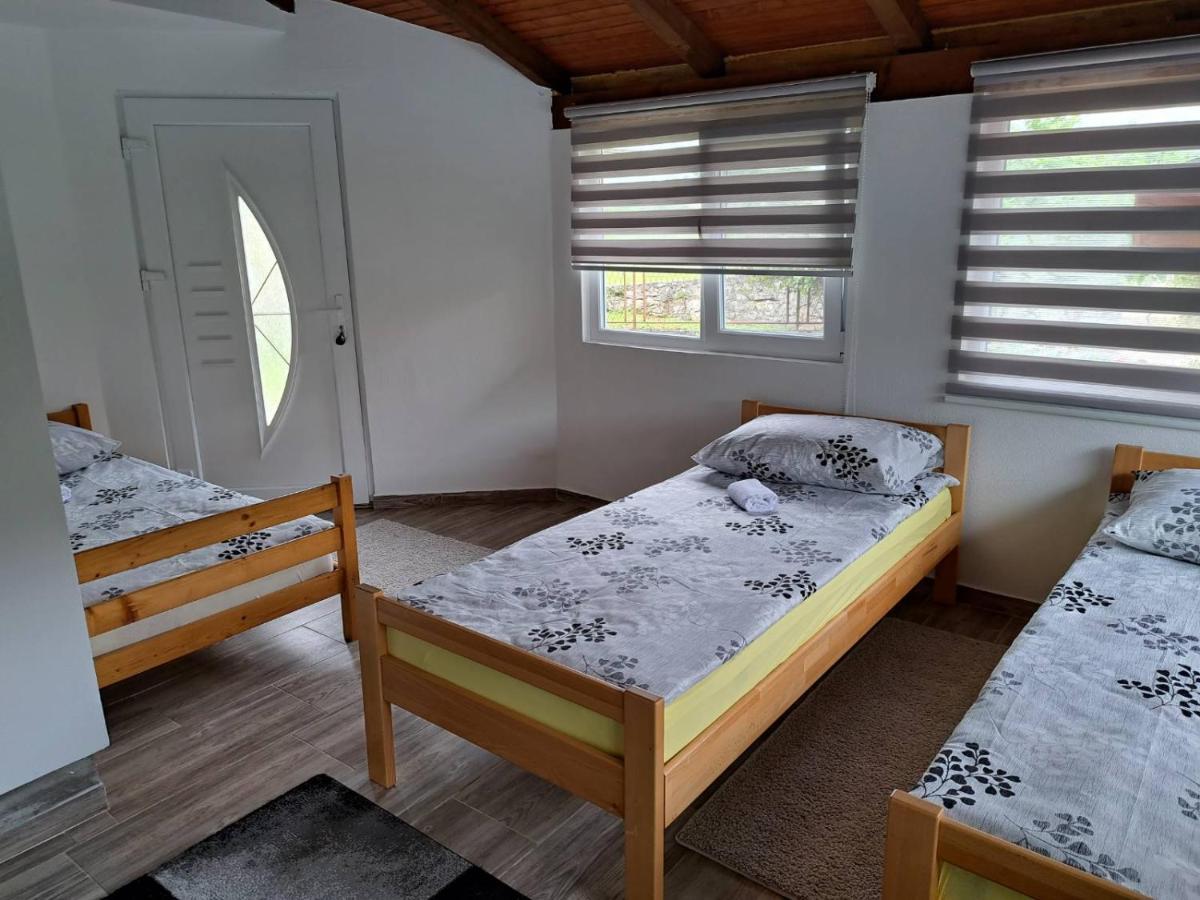 Kuca Za Odmor Susnjar Villa Ripac Kültér fotó