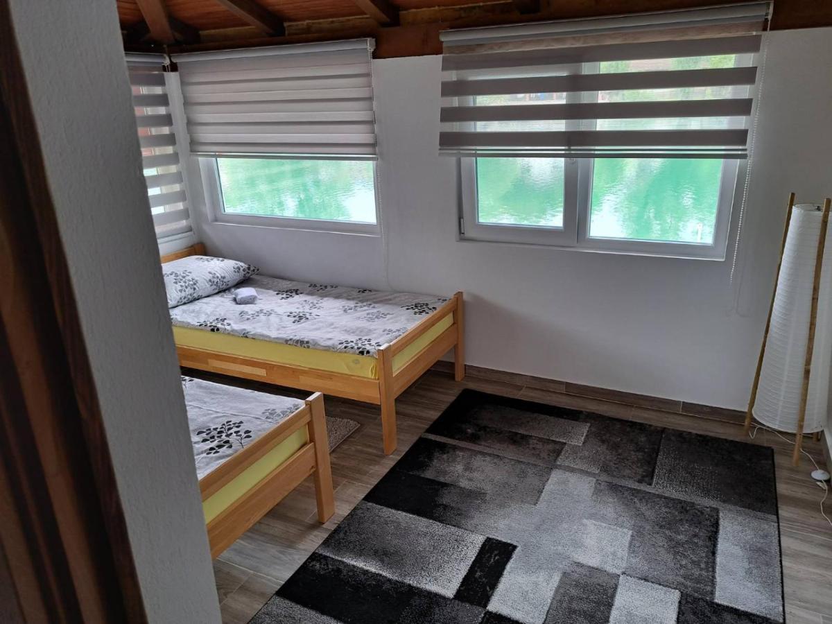Kuca Za Odmor Susnjar Villa Ripac Kültér fotó